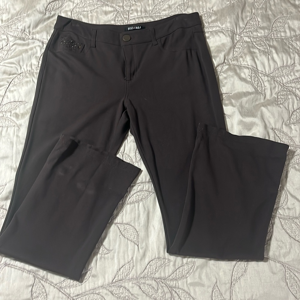 Roz& Ali Size 12  Brown Knit Dress Pants